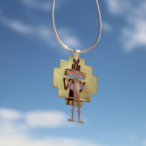 COLGANTE GUARDIAN DE COBRE ANCESTRAL