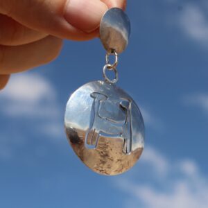 DIJE COLGANTE LLAMA ANCESTRAL